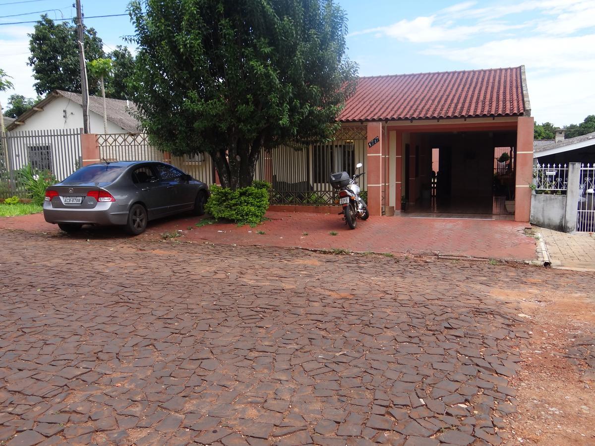 伊瓜苏 Casa Da Helo Quartos Em Foz酒店 外观 照片